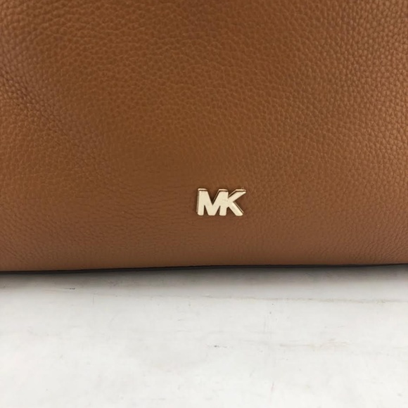 Michael Kors Griffen Large Hobo Shoulder Bag - Picture 6 of 13